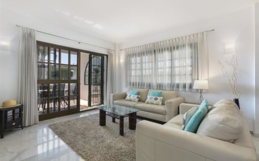 3 bedrooms Apartment in Nueva Andalucia