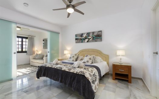 3 bedrooms Apartment in Nueva Andalucia