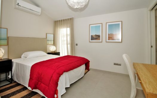 4 bedrooms Townhouse in El Pirata