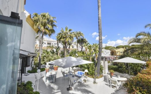 4 bedrooms Apartment in Puerto de Cabopino