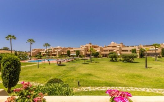 2 bedrooms Apartment in Nueva Milla de Oro