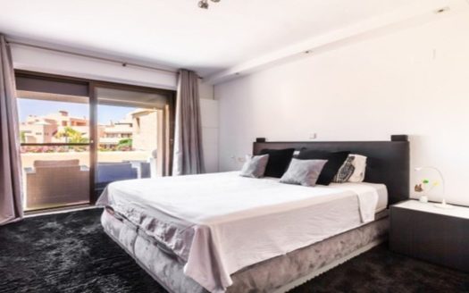 2 bedrooms Apartment in Nueva Milla de Oro