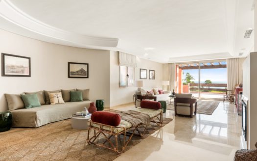 3 bedrooms Penthouse in Los Monteros Playa