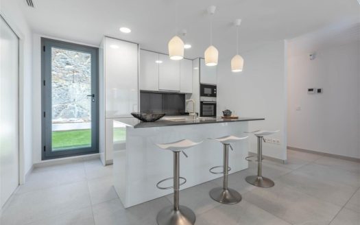 2 bedrooms Apartment in Benahavis