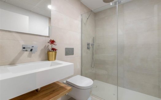 4 bedrooms Apartment in Benahavis