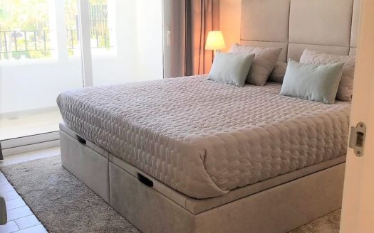 3 bedrooms Apartment in La Isla