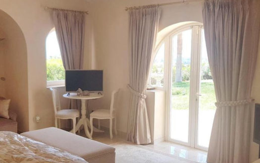 5 bedrooms Villa in Benahavis