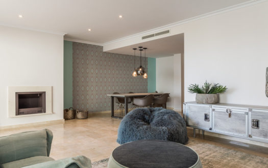 2 bedrooms Apartment in The Oakhill