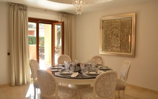 6 bedrooms Villa in La Reserva de los Monteros
