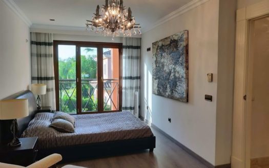 6 bedrooms Villa in La Reserva de los Monteros