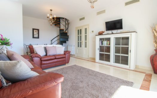 3 bedrooms Penthouse in Nueva Andalucia
