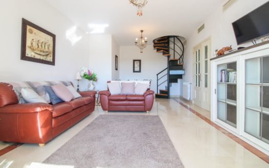 3 bedrooms Penthouse in Nueva Andalucia