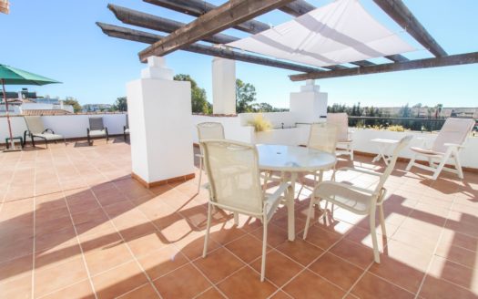 3 bedrooms Penthouse in Nueva Andalucia