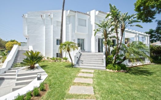 4 bedrooms Villa in Nueva Andalucia