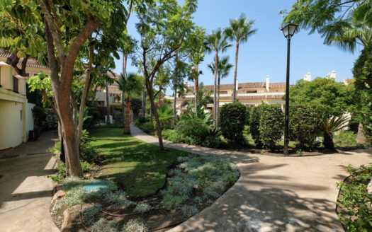 3 bedrooms Townhouse in Nueva Andalucia