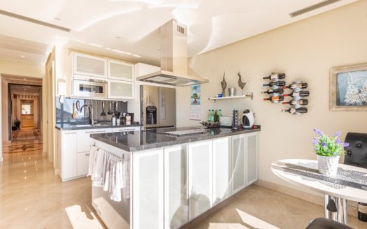 3 bedrooms Penthouse in Aloha Park