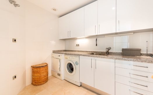 3 bedrooms Penthouse in Aloha Park