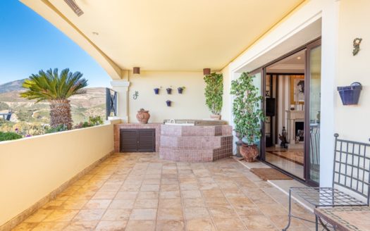 3 bedrooms Penthouse in Aloha Park