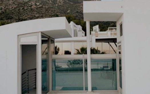 4 bedrooms Townhouse in Meisho Hills