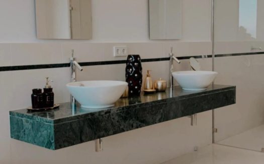 4 bedrooms Townhouse in Meisho Hills