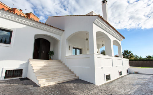 4 bedrooms Villa in Nueva Milla de Oro