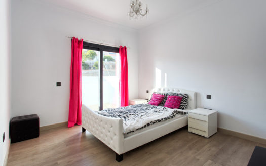 4 bedrooms Villa in Nueva Milla de Oro