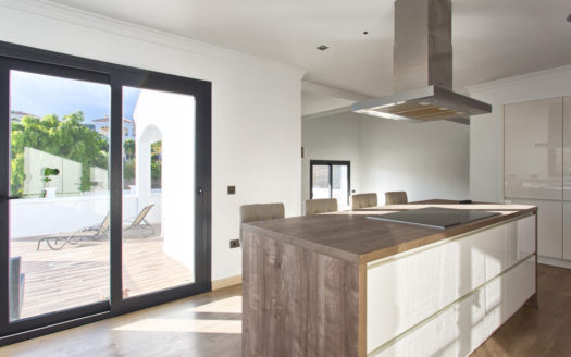 4 bedrooms Villa in Nueva Milla de Oro