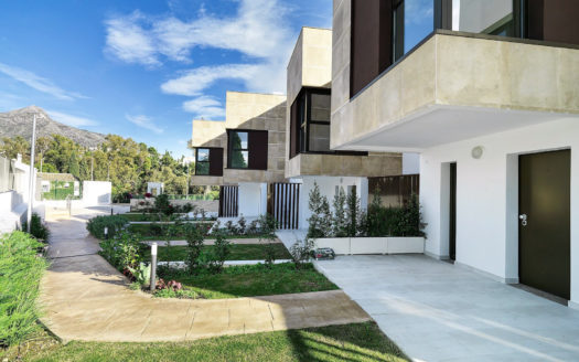 3 bedrooms Townhouse in Nueva Andalucia