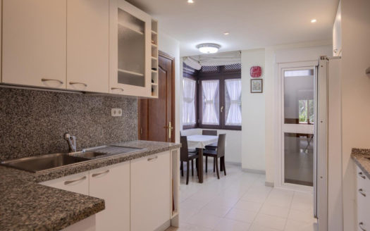 4 bedrooms Townhouse in Nueva Andalucia