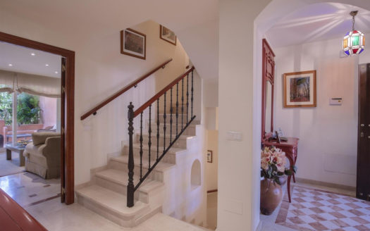 4 bedrooms Townhouse in Nueva Andalucia