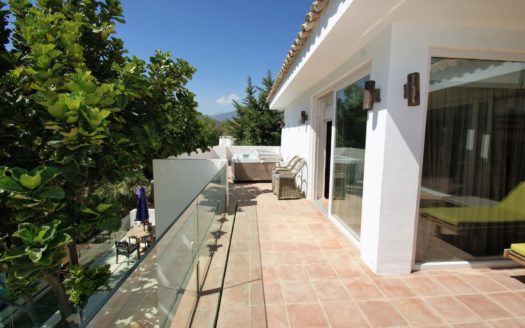 4 bedrooms Villa in Las Lomas de Nueva Andalucía