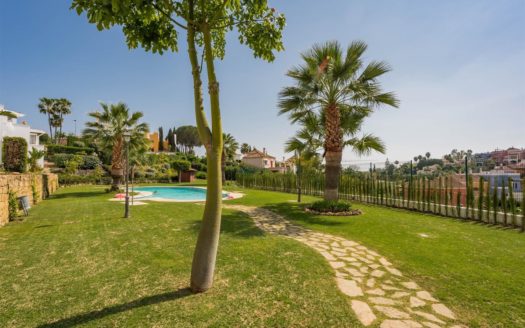 2 bedrooms Apartment in Nueva Andalucia