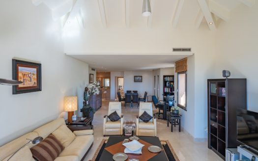 2 bedrooms Penthouse in Mansion Club