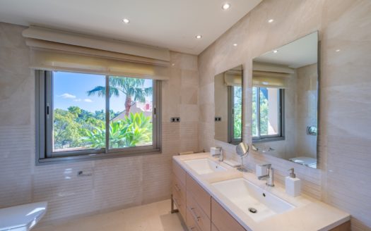 2 bedrooms Penthouse in Mansion Club