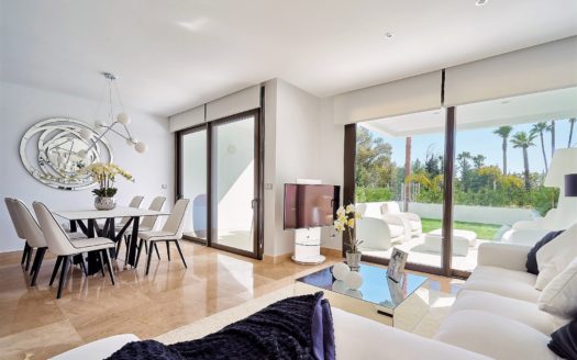 3 bedrooms Townhouse in Lagomar