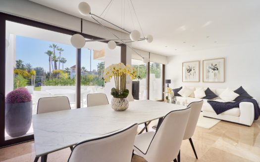 3 bedrooms Townhouse in Lagomar