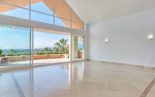 3 bedrooms Penthouse in Magna Marbella