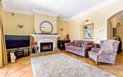 4 bedrooms Villa in Las Lomas de Elviria