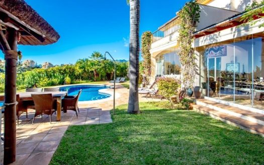4 bedrooms Villa in Las Lomas de Elviria