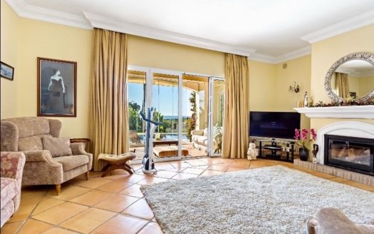 4 bedrooms Villa in Las Lomas de Elviria