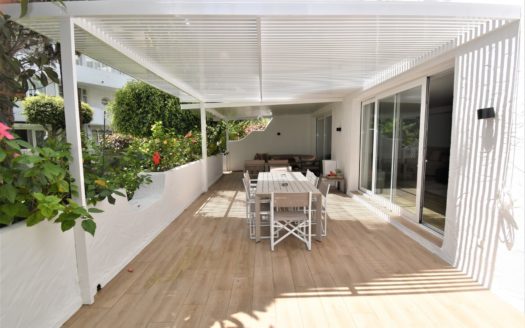 Apartamento de 3 dormitorios en Marbella Real