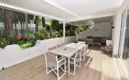 Apartamento de 3 dormitorios en Marbella Real