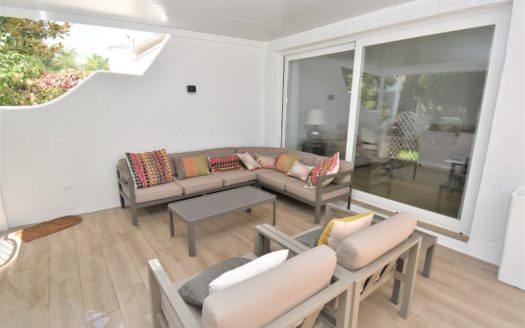 Apartamento de 3 dormitorios en Marbella Real