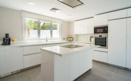 Villa de 6 dormitorios en Lagomar