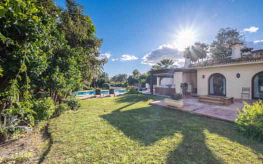 Villa de 10 dormitorios en Rocio de Nagüeles