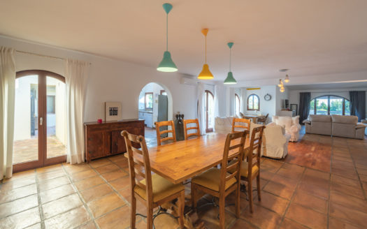 Villa de 10 dormitorios en Rocio de Nagüeles