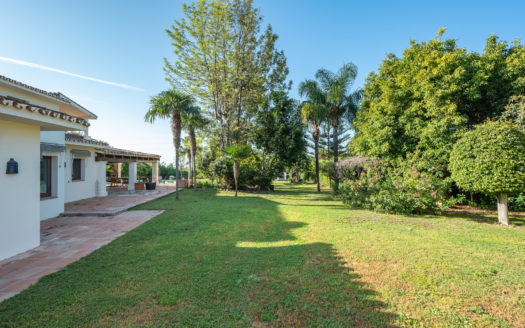 Villa de 10 dormitorios en Rocio de Nagüeles
