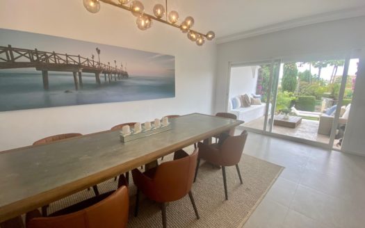 Adosado de 4 dormitorios en La Alzambra