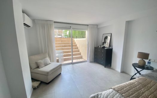 Adosado de 4 dormitorios en La Alzambra