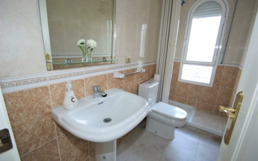 2 bedrooms Apartment in Nueva Andalucia